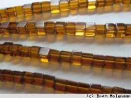 BB blokje 4mm donker topaz - 10stuks - #5617
