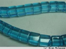 BB Blokje 8mm Aqua - 40 stuks per streng - #5917