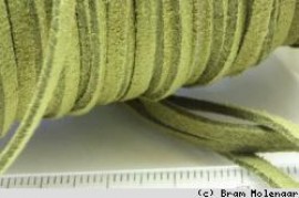 Suede veter olijf 3mm - per 5 meter - #17987